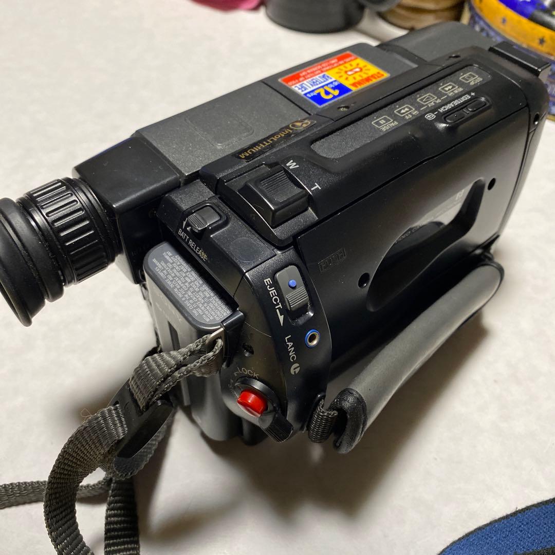 ビデオカメラ SONY Video8XR Handycam Vision CCD-TRV15