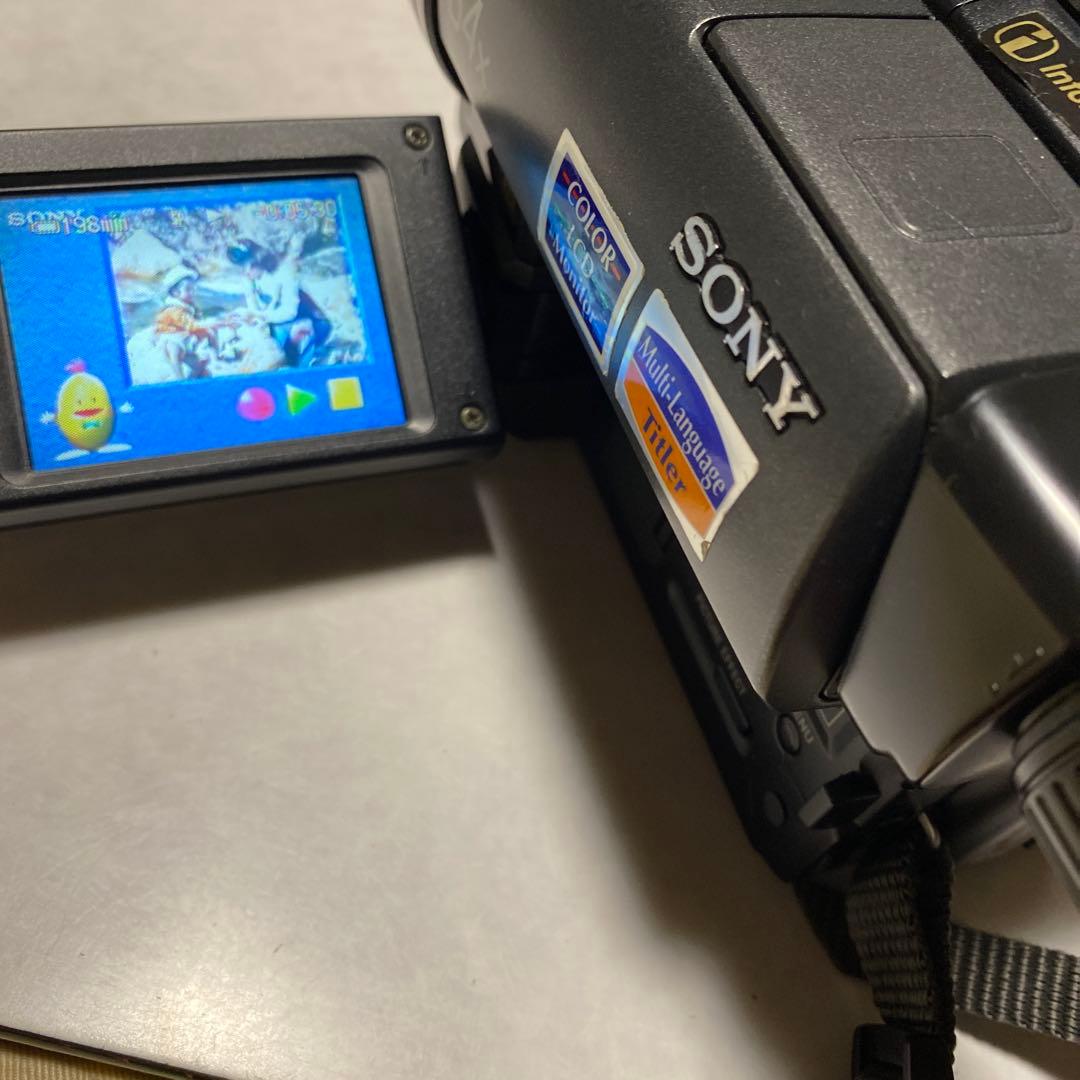 ビデオカメラ SONY Video8XR Handycam Vision CCD-TRV15