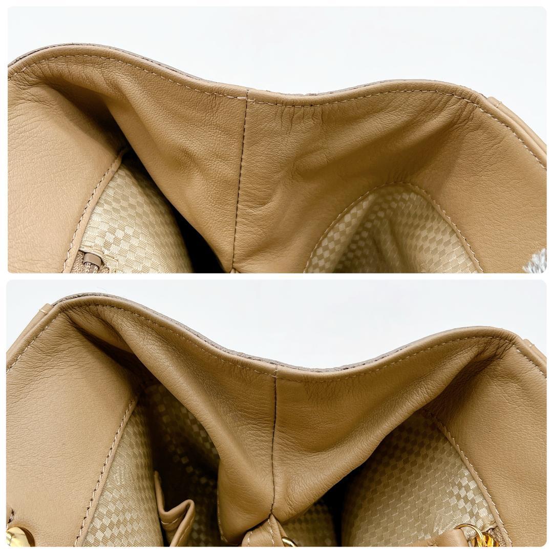 極美品WAKO ゴールドハンドル ハンドバッグ タッセル レザー f557