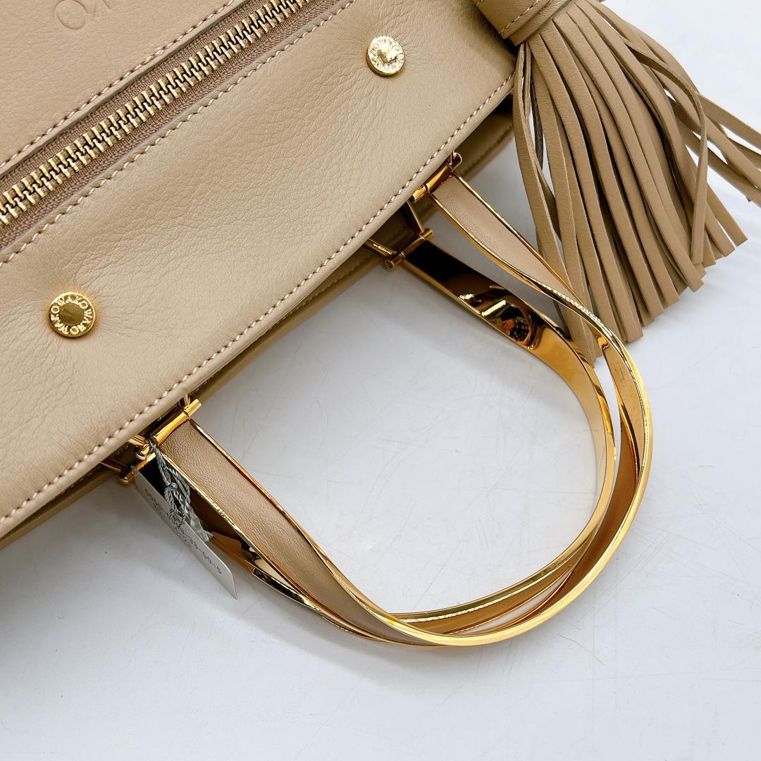 極美品WAKO ゴールドハンドル ハンドバッグ タッセル レザー f557