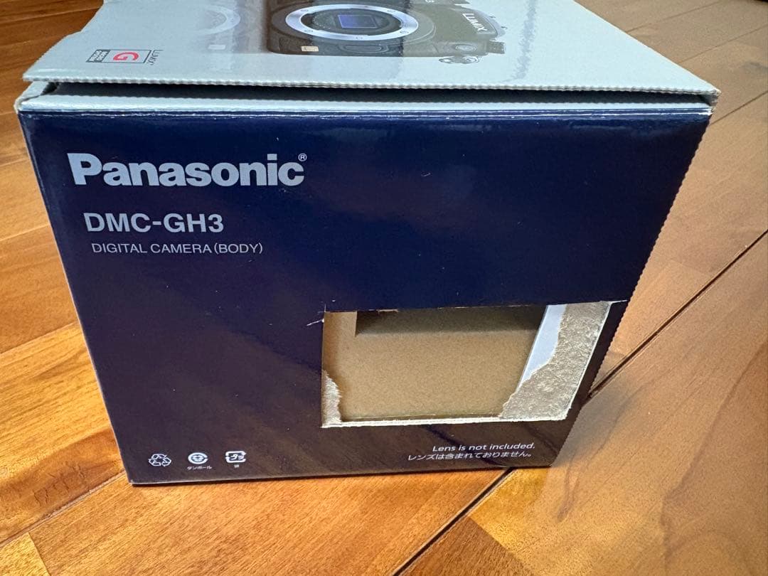Panasonic LUMIX DMC-GH3-K ボディ ブラック箱付属品つき
