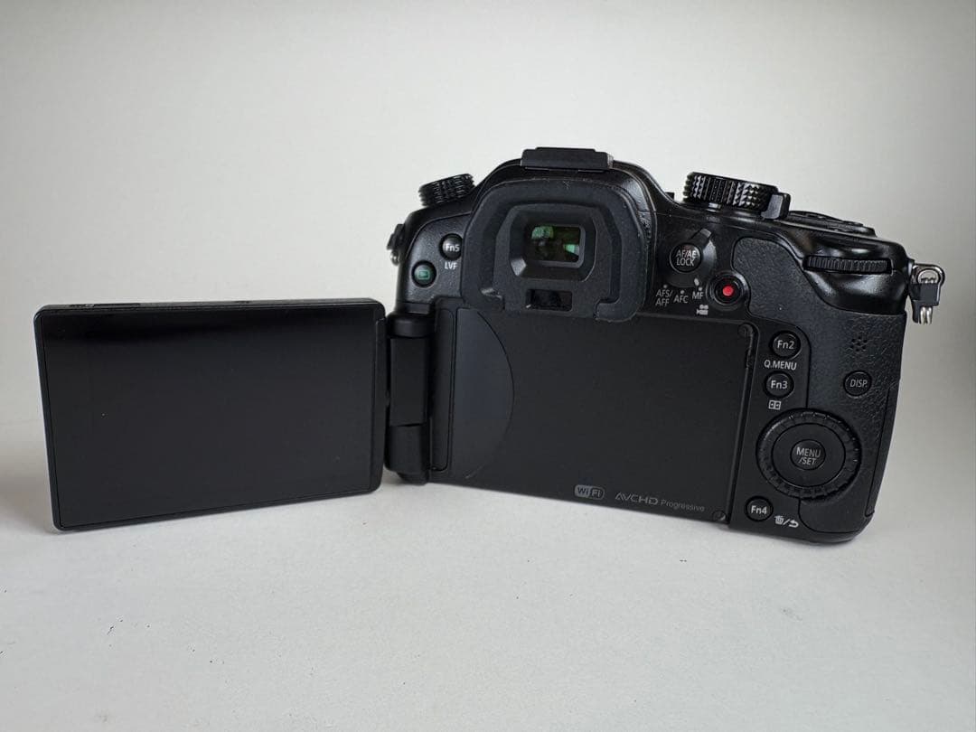 Panasonic LUMIX DMC-GH3-K ボディ ブラック箱付属品つき