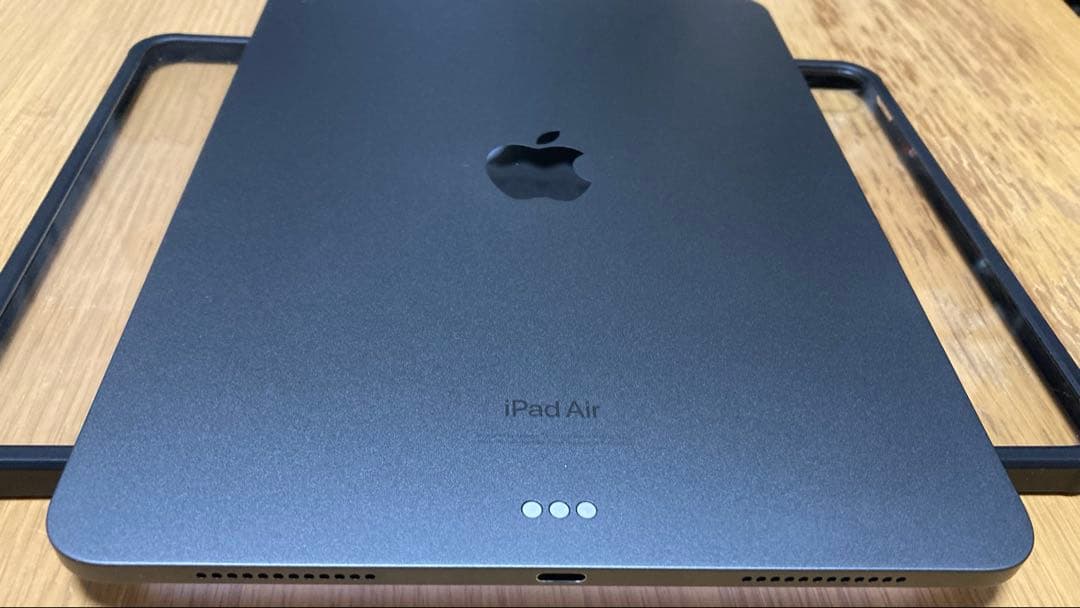 超美品　iPad Air 第5世代 64GB スペースグレー Wi-Fi