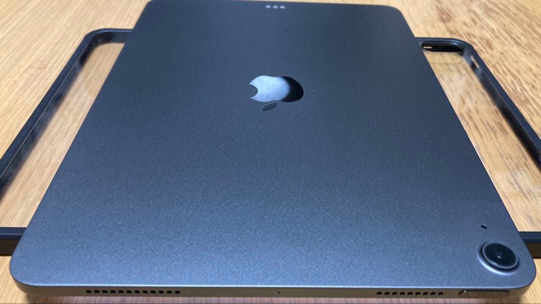 超美品　iPad Air 第5世代 64GB スペースグレー Wi-Fi