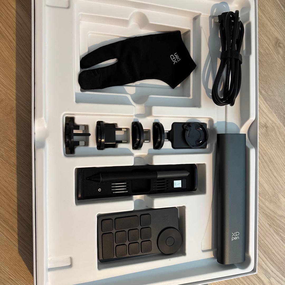 XP Pen Artist Pro 16 (Gen 2) 付属品あり