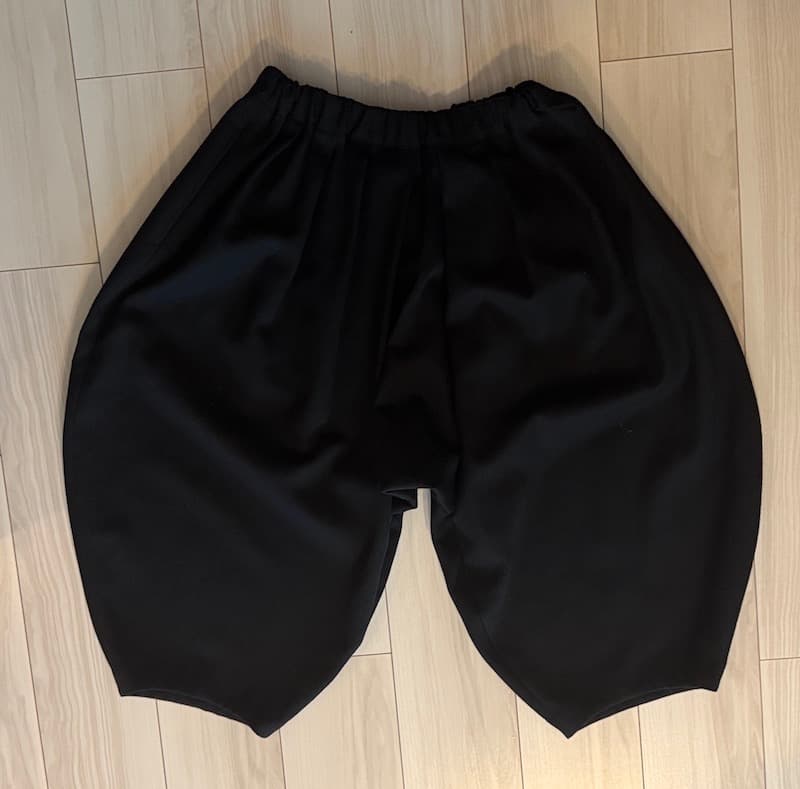 COMME des GARCONS ブラック バルーンパンツ サルエルパンツ
