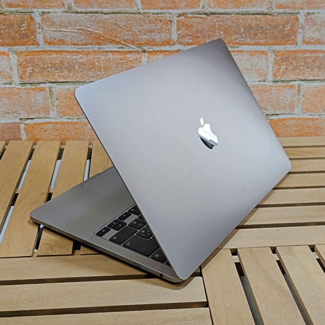 (2592)MacBook Pro M1 1TB 16GB バッテリー良好◎