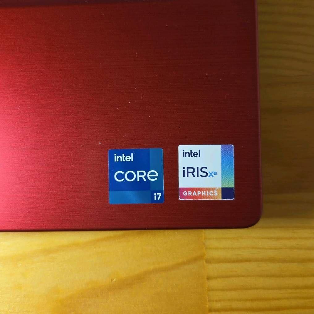 レッドモデル 第11世代 i7 Lifebook 15インチ ノートパソコン