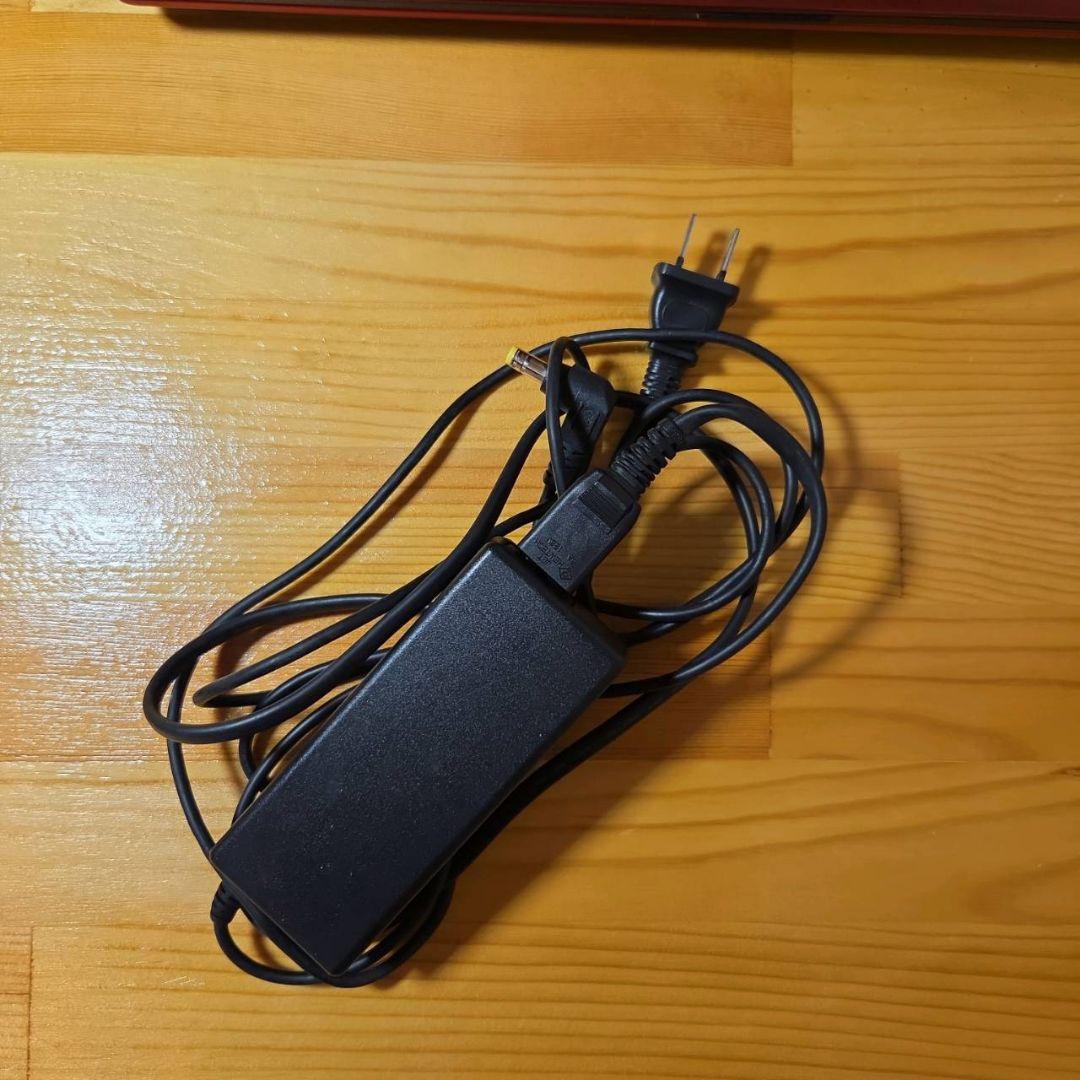 レッドモデル 第11世代 i7 Lifebook 15インチ ノートパソコン