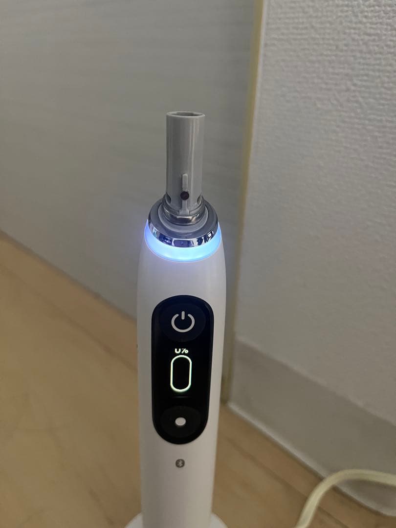 オーラルビーoralbiO 電動歯ブラシ本体 ホワイト 充電器付き