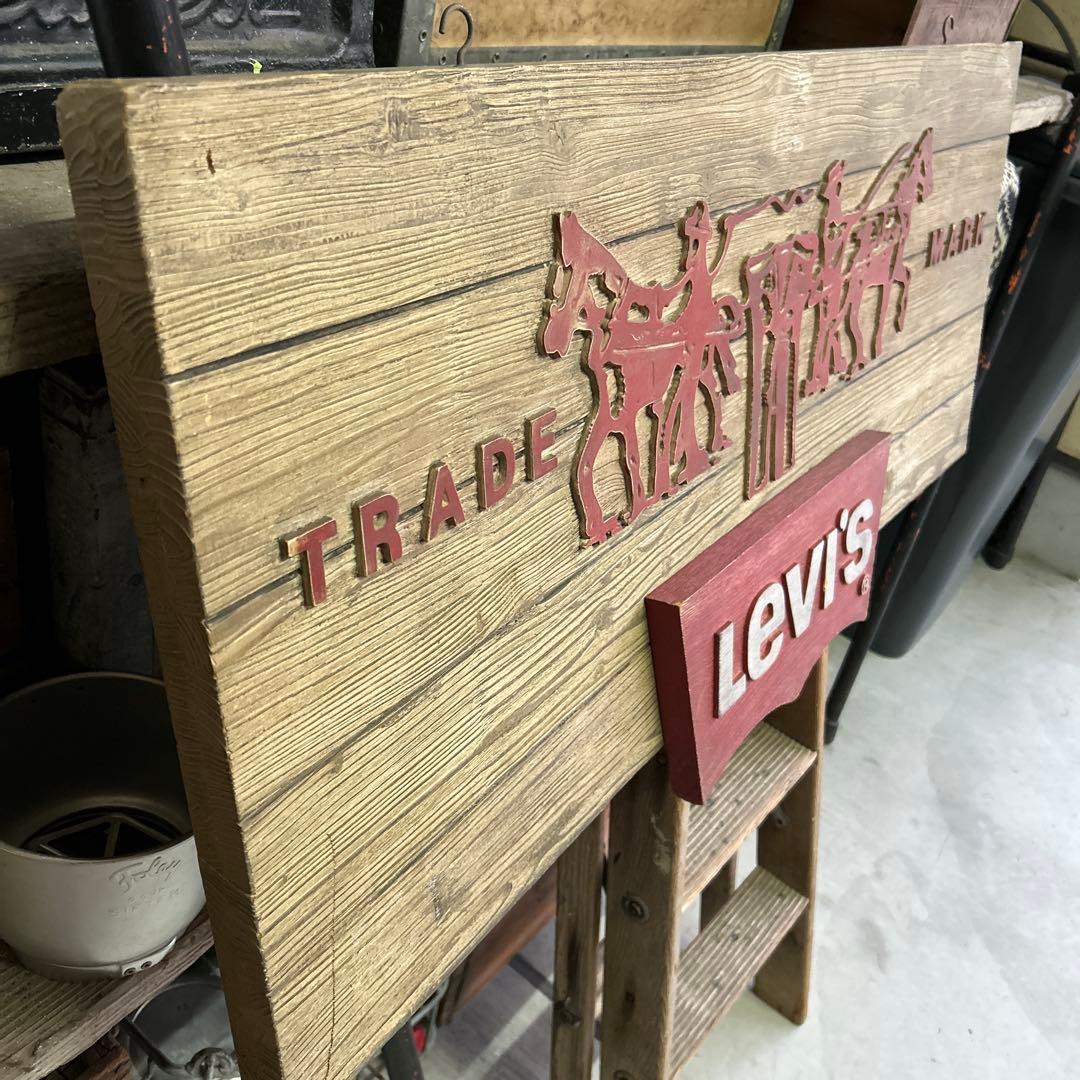 【希少】リーバイス Levi's 大型看板 ウッドサイン 店舗什器 非売品 レア
