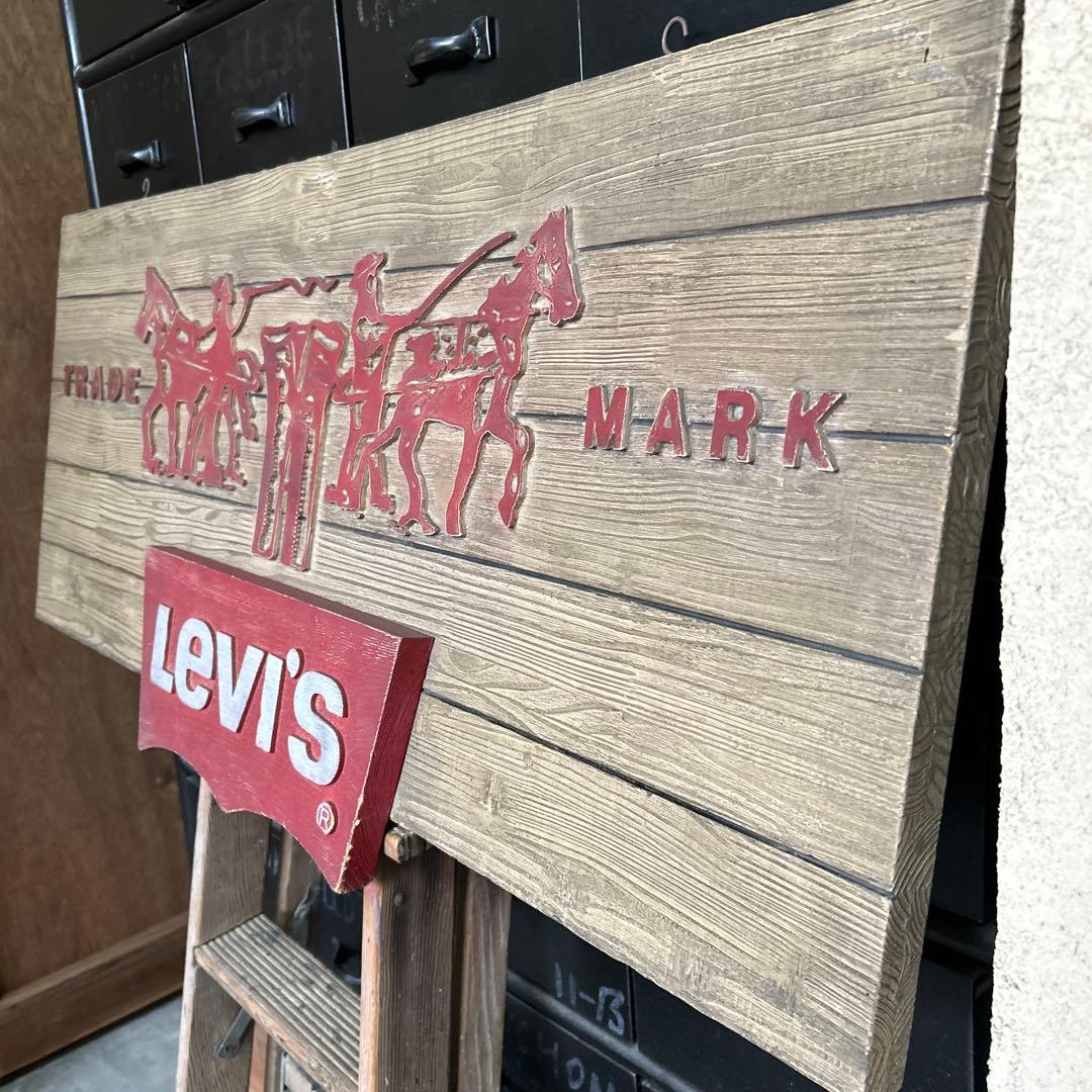 【希少】リーバイス Levi's 大型看板 ウッドサイン 店舗什器 非売品 レア