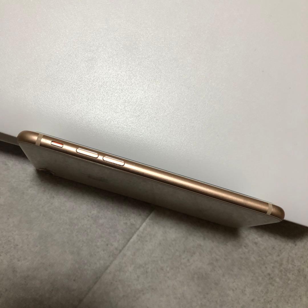 iPhone 8 ゴールド 64GB（SIMフリー）　保護フィルム付き