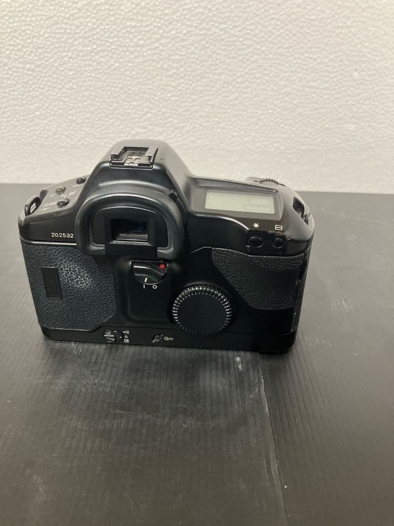 ■ キャノン Canon EOS-1N ボディ《動作品》