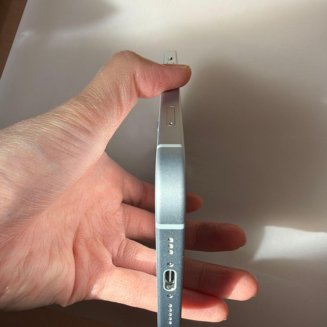 iPhone15 128GB ブルー 極美品！