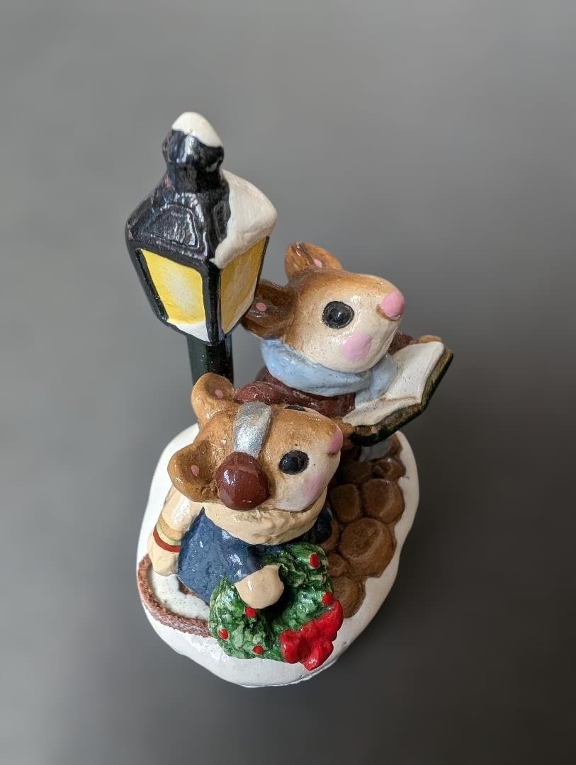 Wee Forest Folk「Lamplight Carolers」﻿