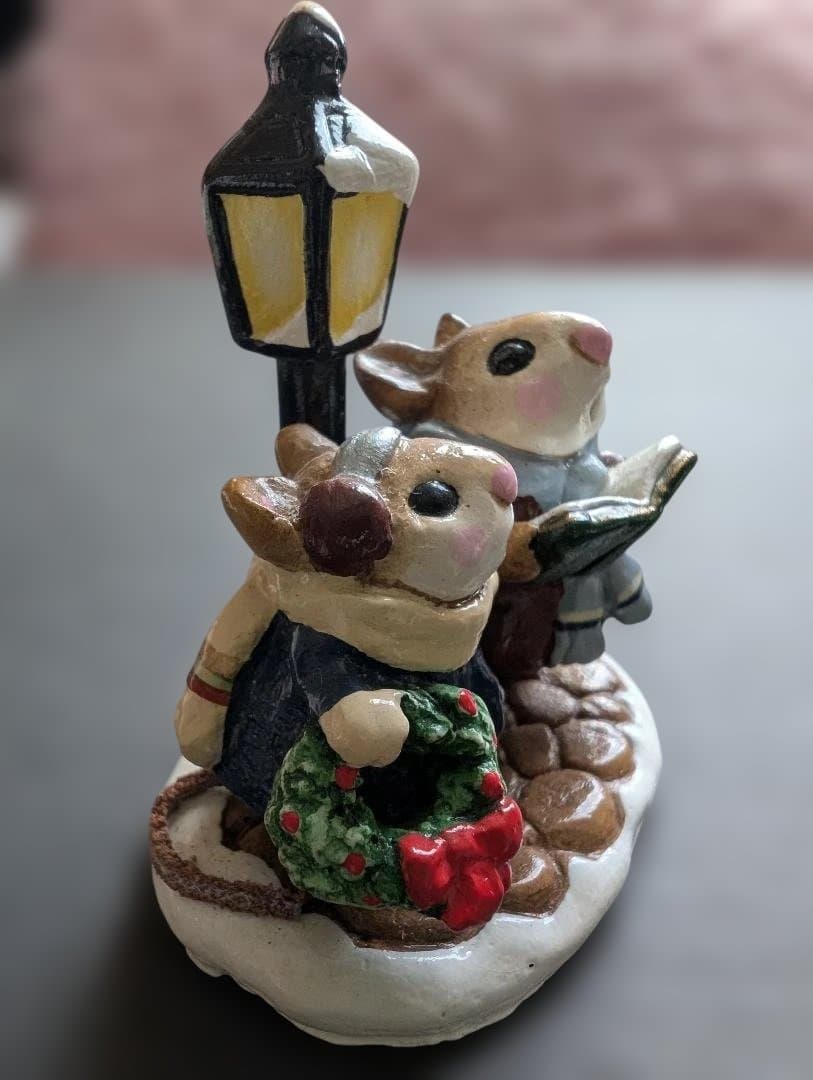 Wee Forest Folk「Lamplight Carolers」﻿