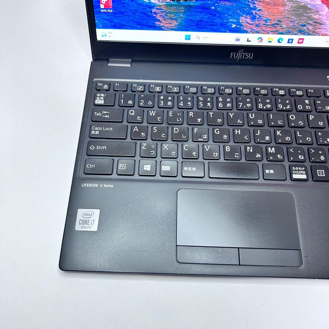 【Core i7】ライフブック｜メモリ16GB｜SSD搭載｜超軽量｜Win11