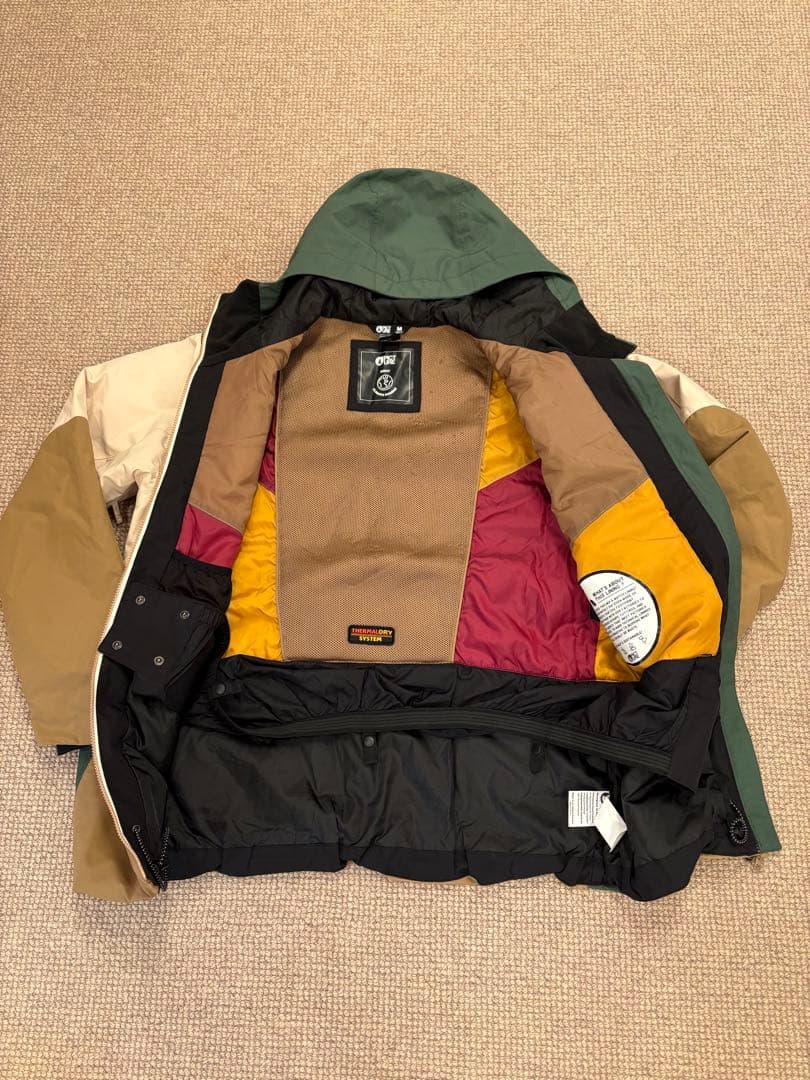 tomo☆スノーボードウエアPICTURE レディースMセット