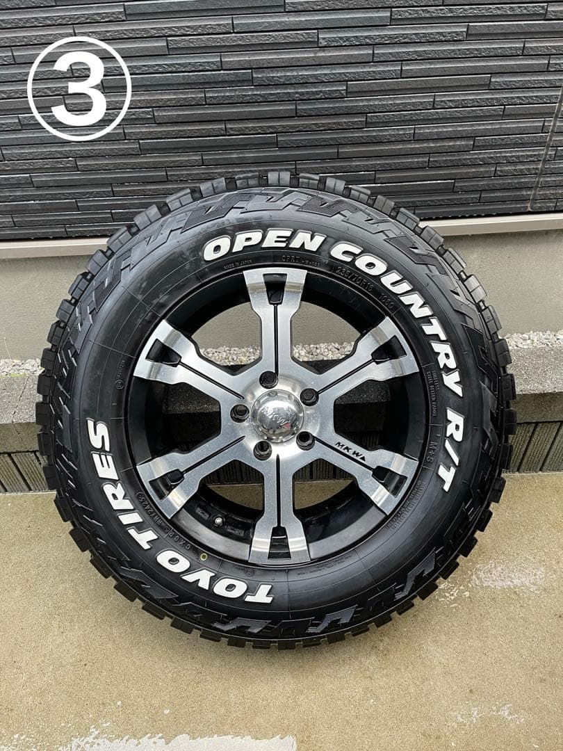 デリカD5 タイヤホイールセット　235/70r16 MK-36