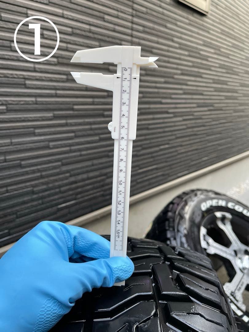 デリカD5 タイヤホイールセット　235/70r16 MK-36