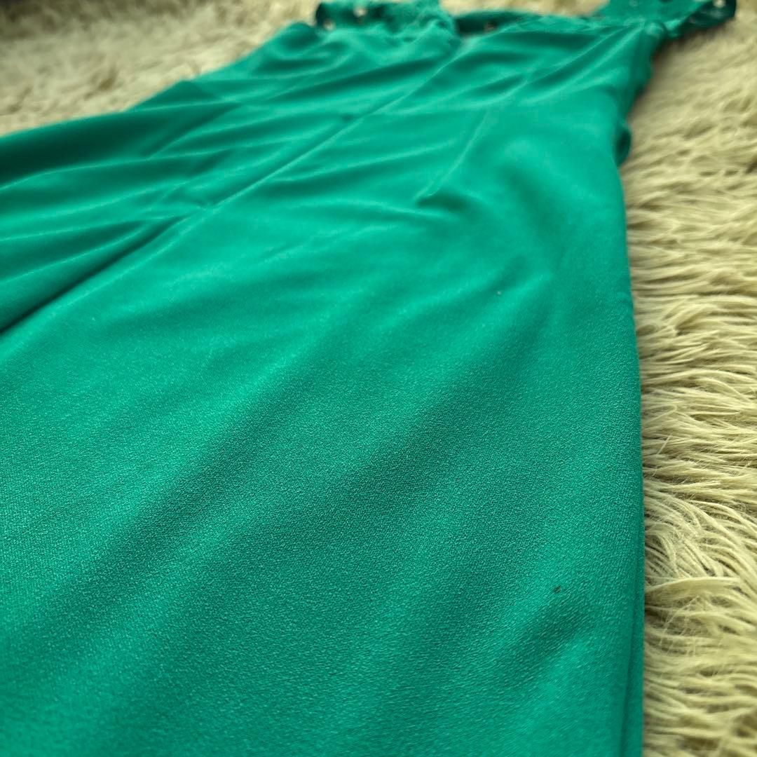 Lipsy グリーン フレアミディワンピース