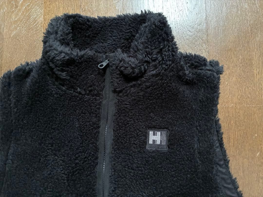 ヘリーハンセン　ボアベスト　9号相当　黒　新品タグ付き