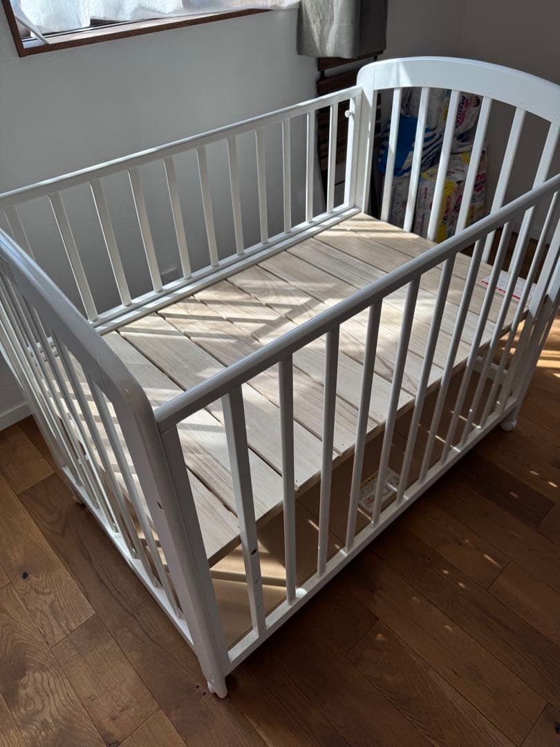 ベビーベッド　カトージ　KATOJI ホワイト　白