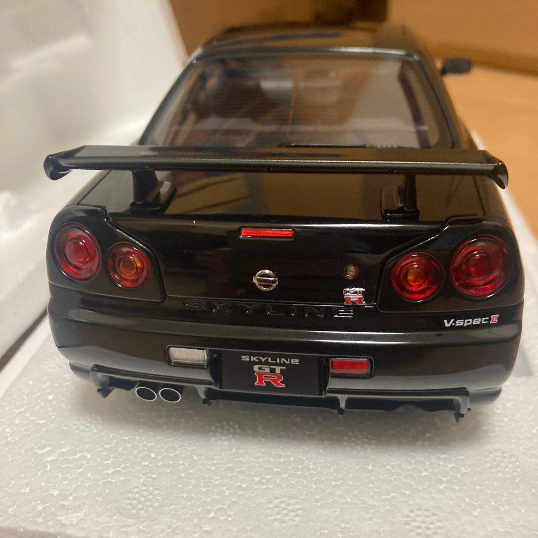 Nissan SKYLINE GT-R V-spec II 1/18 ミニカー