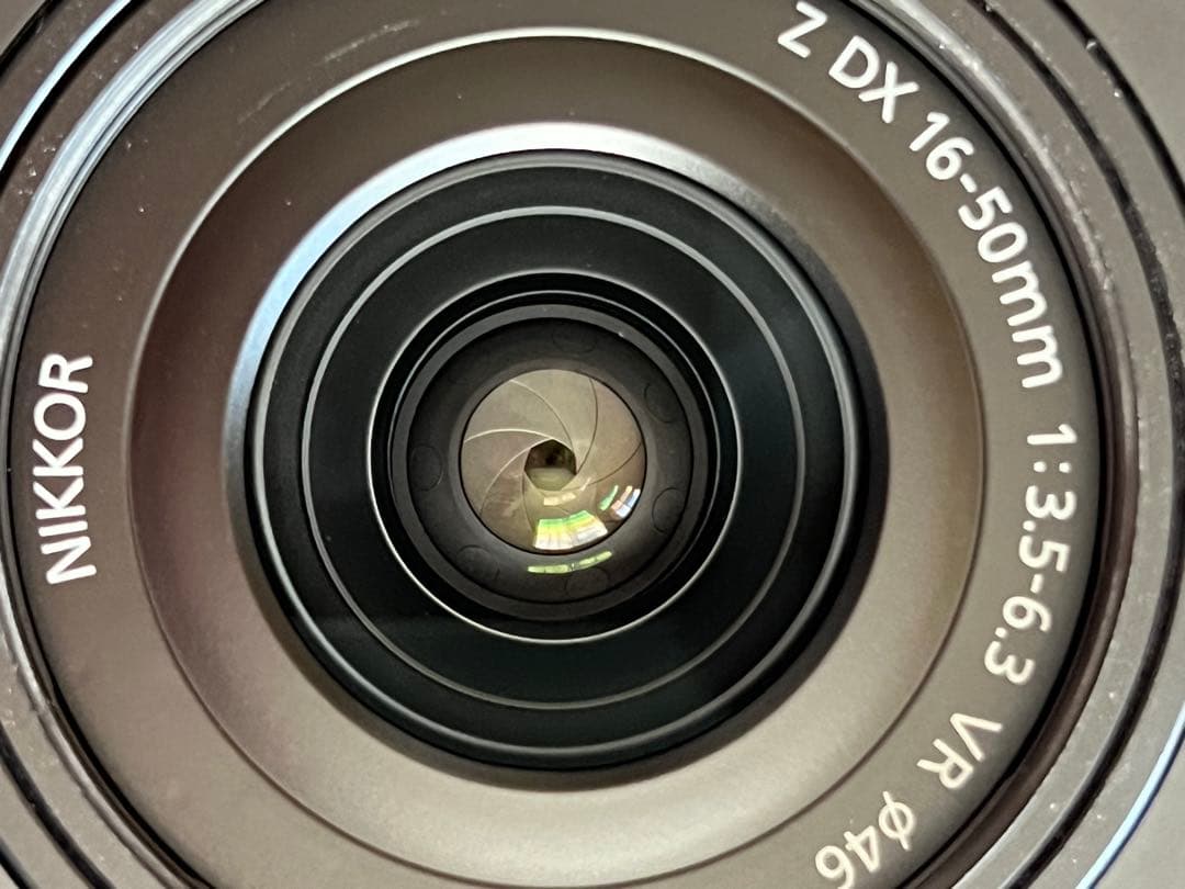 ニコンNIKKOR Z DX 16-50mm f/3.5-6.3ズームレンズ