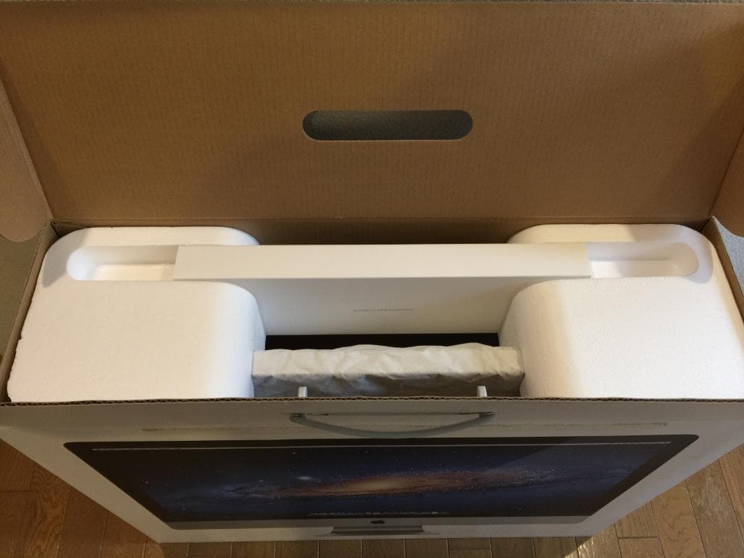 iMac 27インチ MC813J/A (Mid2011) SSDに換装済