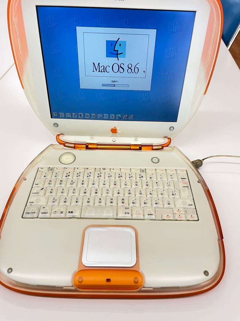 Apple iBook G3クラムシェル