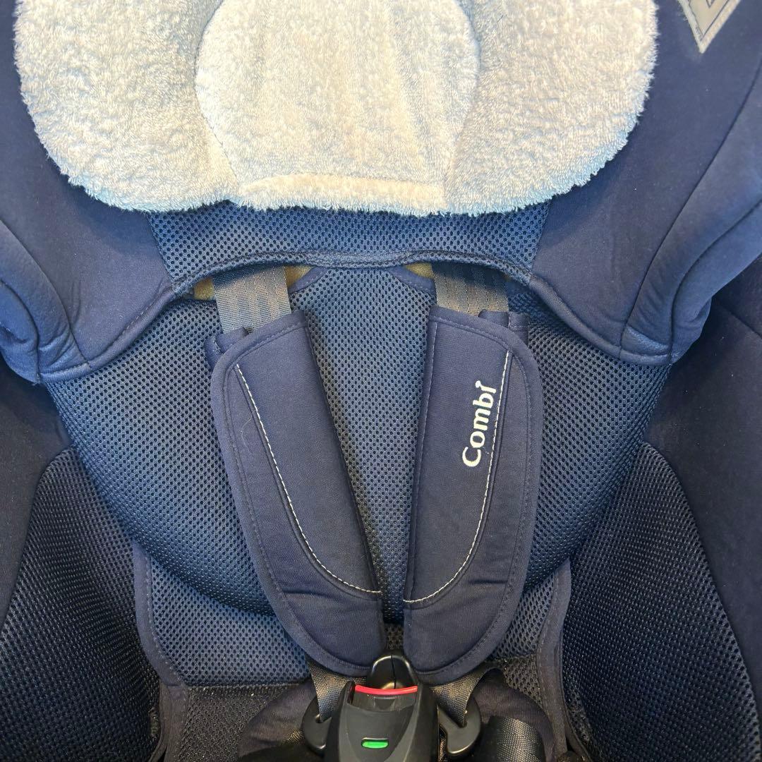 コンビ クルムーヴ スマート ISOFIX 360° 回転式 チャイルドシート