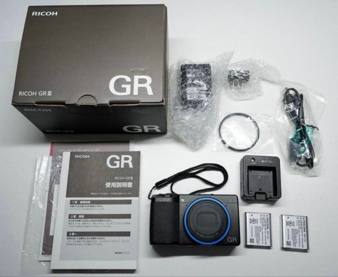 RICOH GR3コンパクトデジタルカメラ