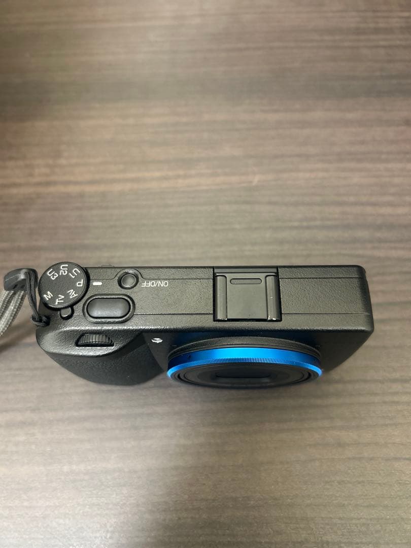 RICOH GR3コンパクトデジタルカメラ