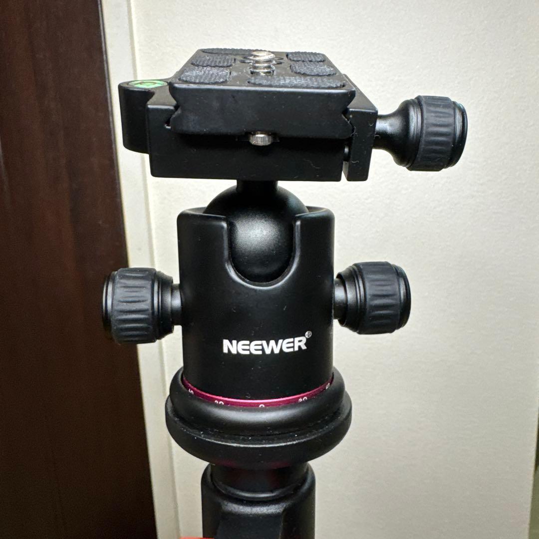 専用　NEEWER ボールヘッド三脚 キャリングケース付き