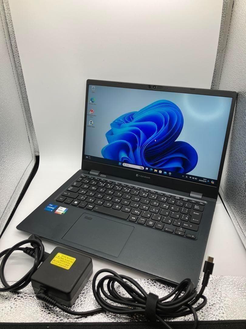 美品 超軽量 Dynabook 最上位　12世代 i5 16GB SSD