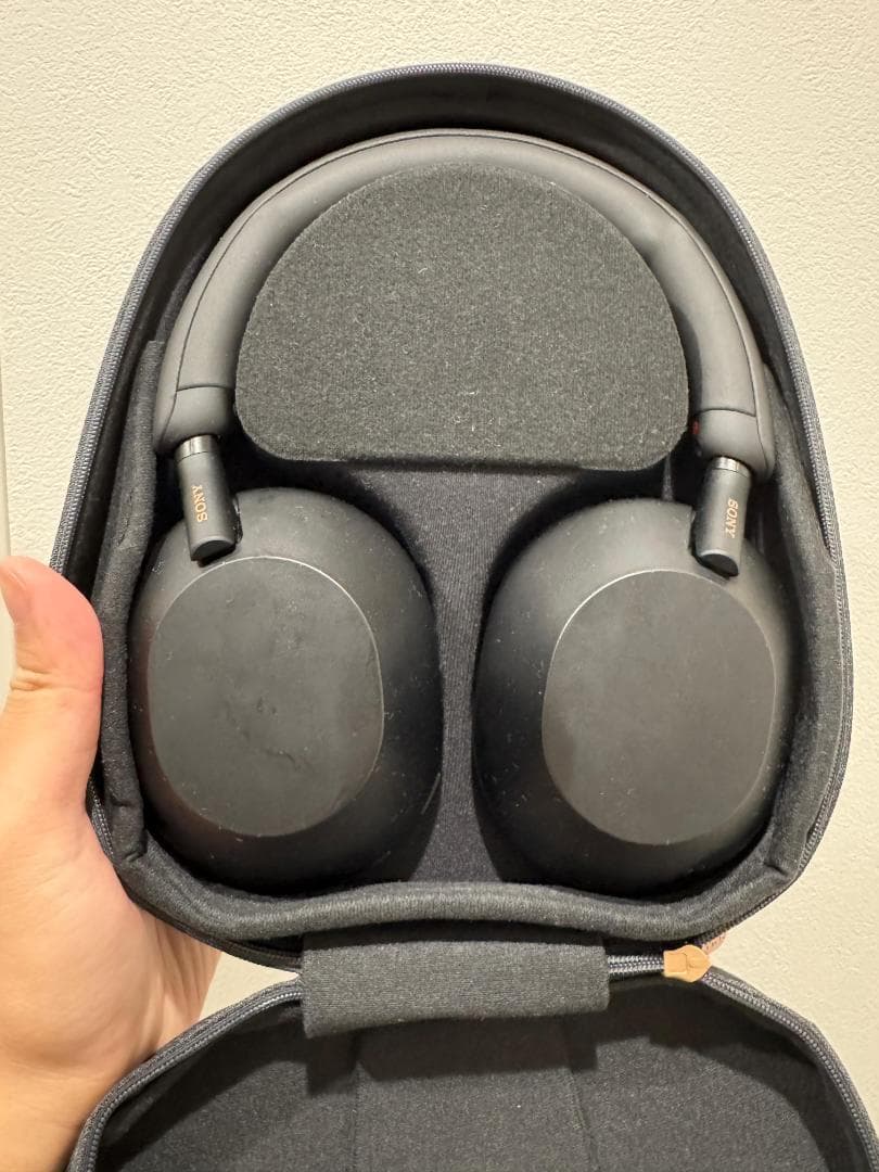 SONY ワイヤレスノイズキャンセリングステレオヘッドセットWH-1000XM5