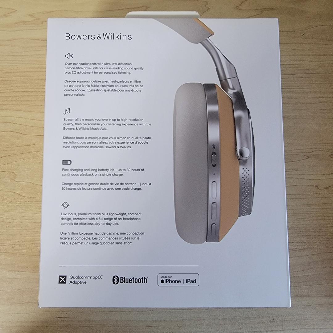 【ほぼ新品】Bowers & Wilkins Px8