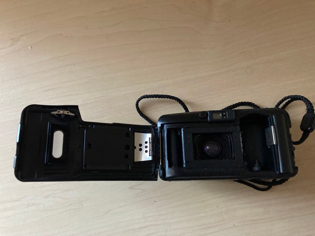 OLYMPUS オリンパス　フィルムカメラ　μ Ⅱ ZOOM　１０５　ジャンク品