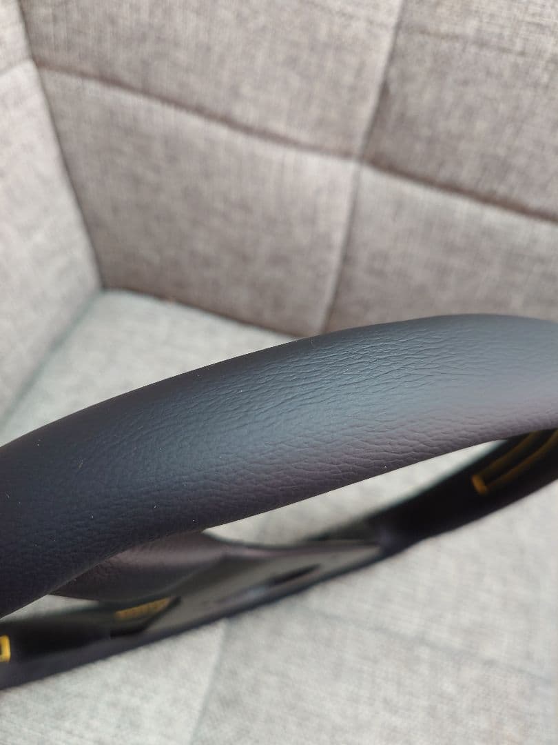 momo ベローチェ 350mm