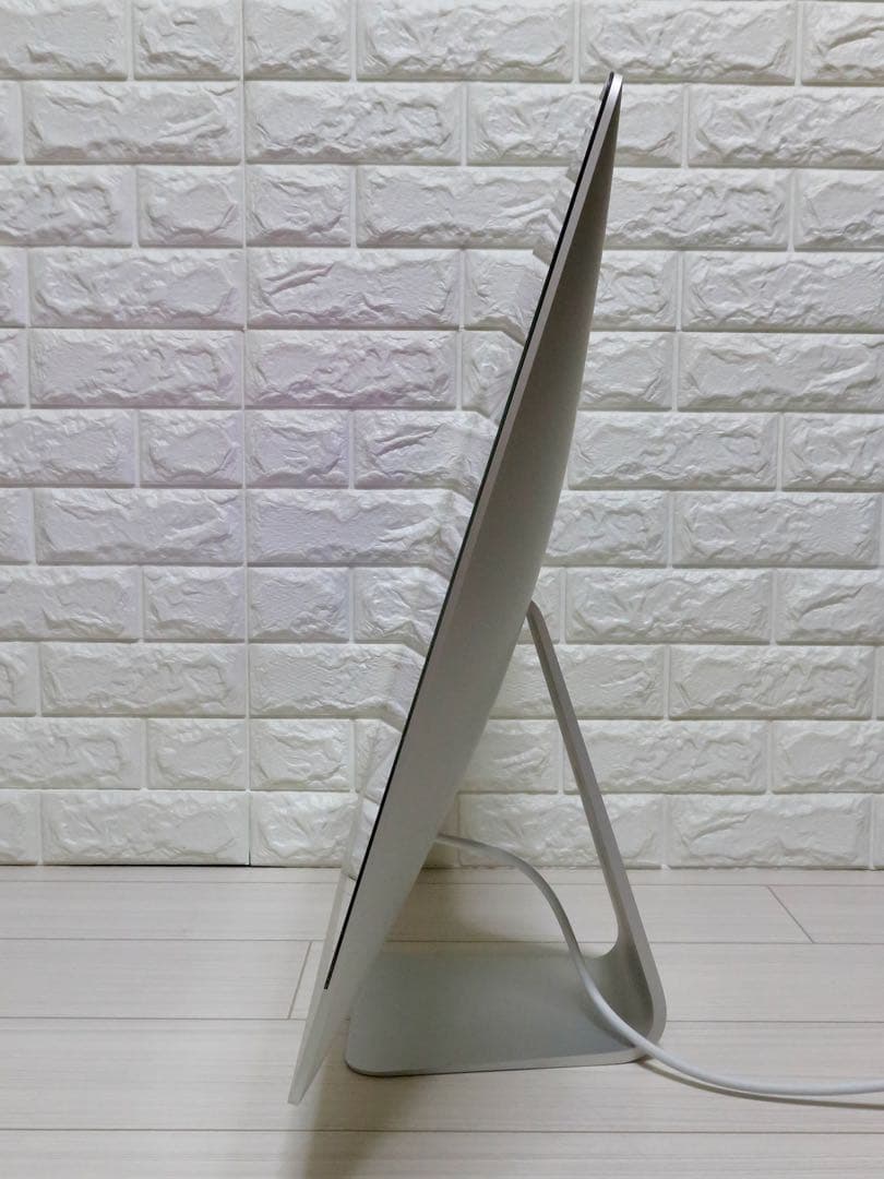 iMac 5K 27インチ　MK482J/A メモリ16GB FD2.12TB