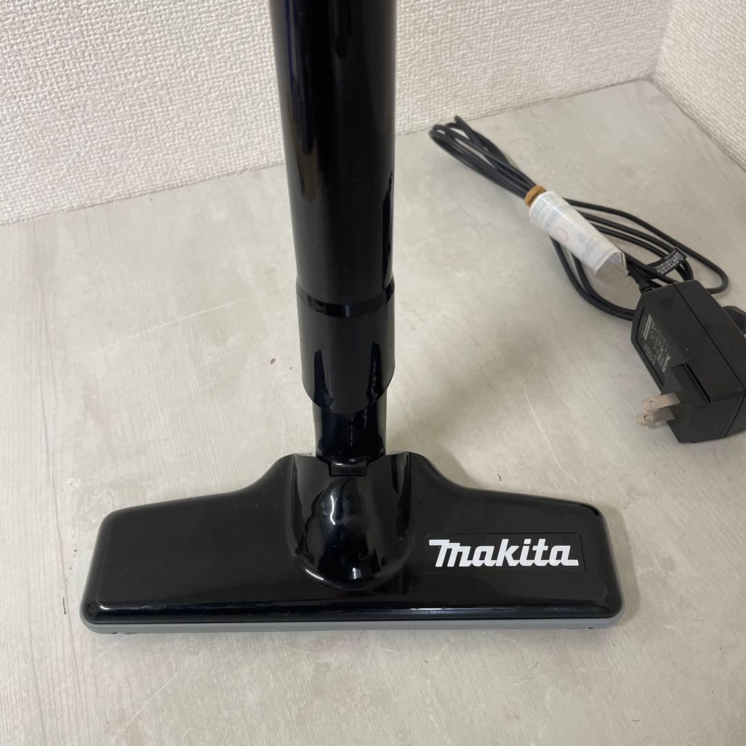 Makita CL113FD 充電式クリーナー 本体　ターボ60 紙パック19枚