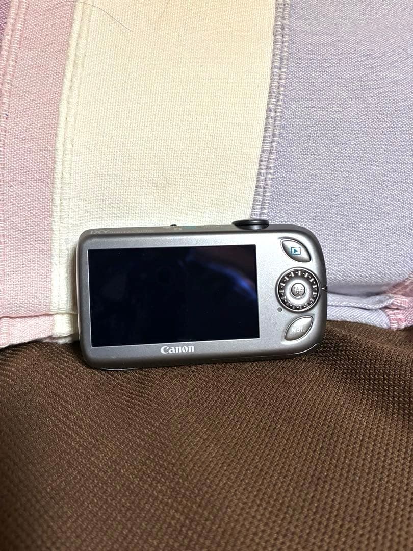 Canon IXY 510IS アクアブルー　ジャンク品