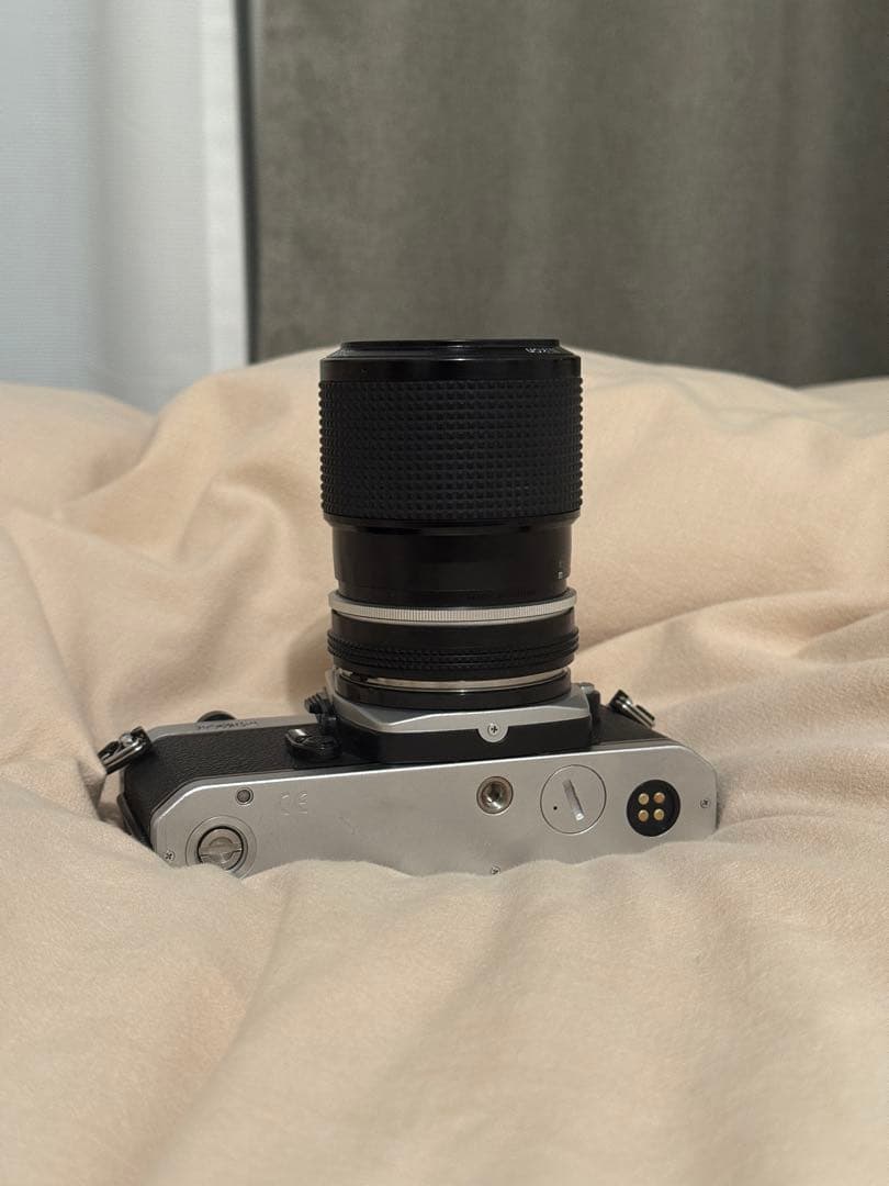 Nikon 一眼レフカメラ シルバー ＋　NIKKORレンズ付き