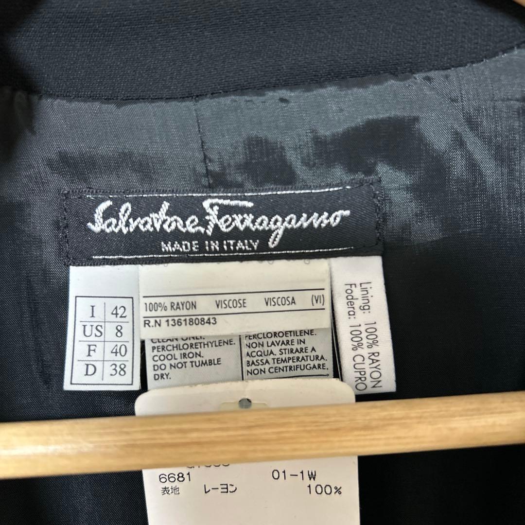 ♦︎新品未使用♦︎Salvatore Ferragamo♦︎ジャケット I 42
