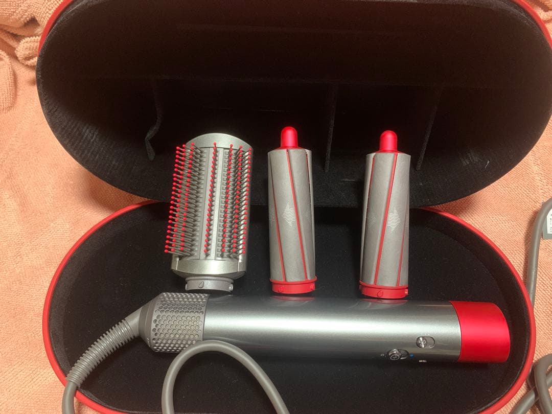Dyson ヘアスタイリングツール グレー/レッド