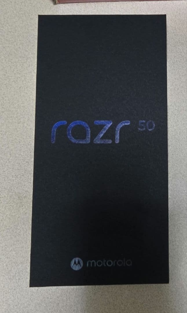 motorola razr 50 SIMフリー　新品未開封