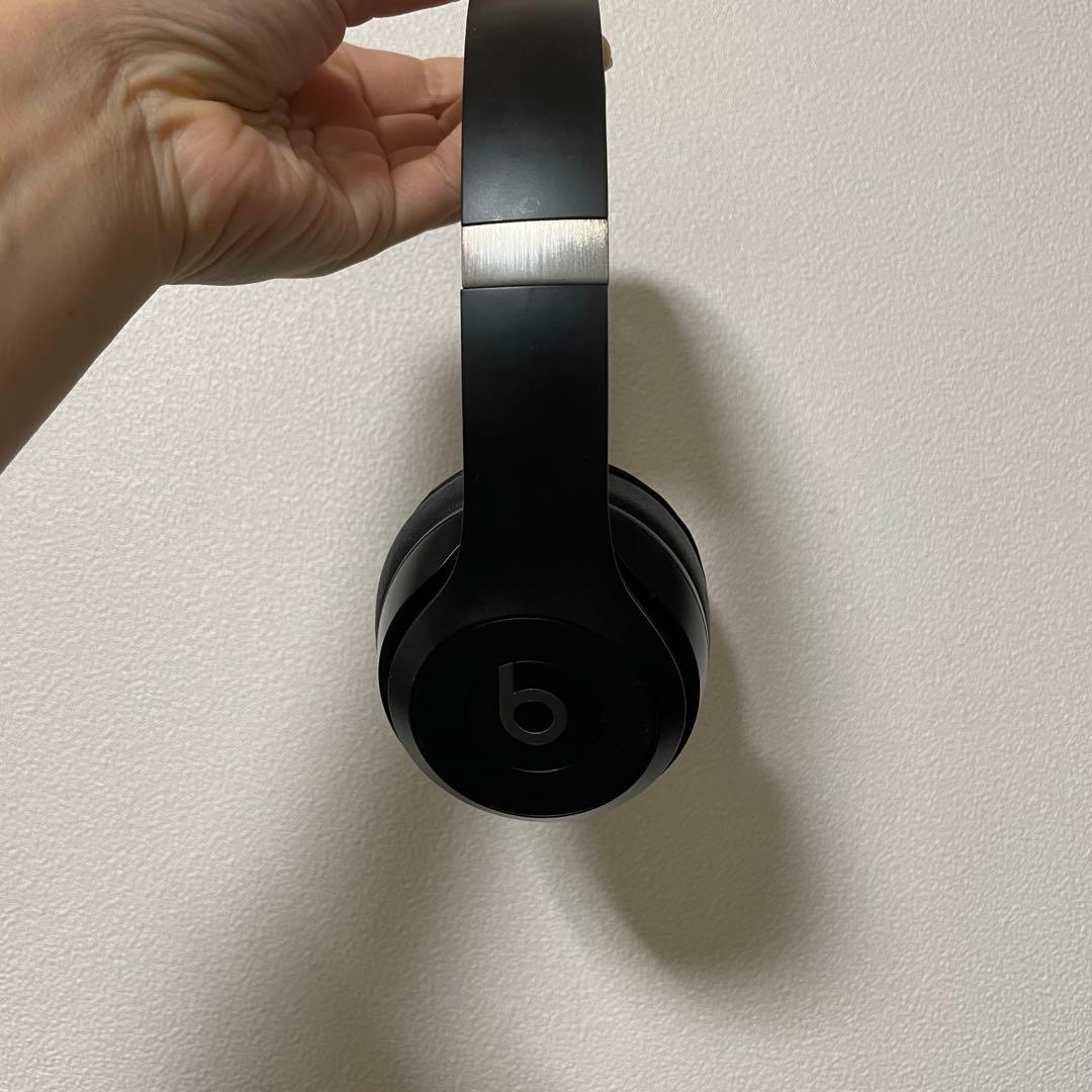 Beats Solo 4 beatsワイヤレスヘッドホン　black