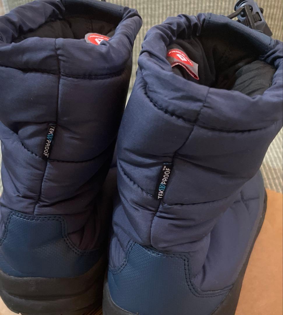 お値下げ　超美品ノースフェイス　スノーブーツ25㎝紺24㎝の方もOKユニセックス